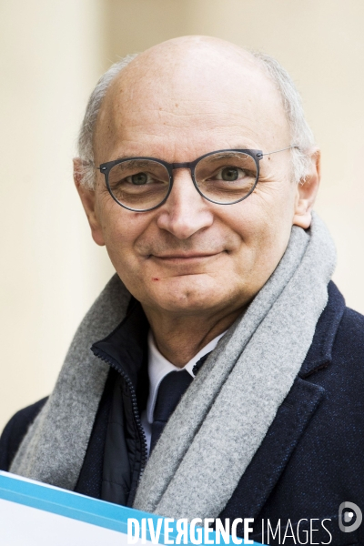 Didier MIGAUD à l Elysée pour la remise du rapport de la Cour des Comptes.