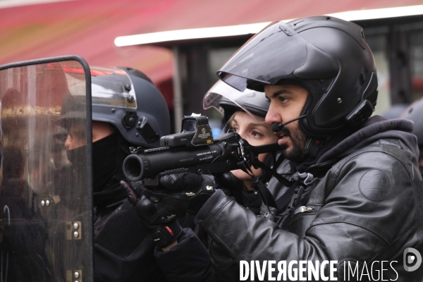 Jerome Rodrigues, Gilets Jaunes, Yellow Vest, acte XII Paris.