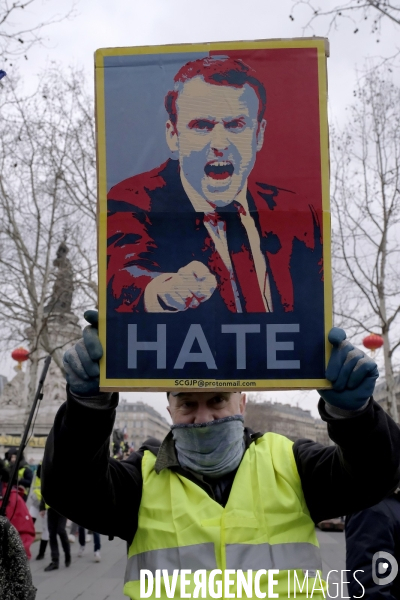 Marche des Bléssés, Acte XII des Gilets Jaunes Paris. March of Injured people, Act XII of Yellow Vests Paris.