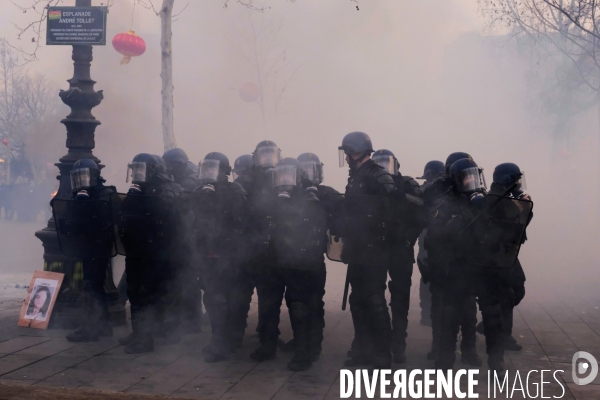 Marche des Bléssés, Acte XII des Gilets Jaunes Paris. March of injuried people, Act XII of Yellow Vests Paris. March of injuried people, Act XII of Yellow Vests Paris.