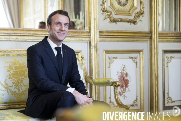 Les chefs des groupes politiques de l Assemblée Nationale reçus à l Elysée.