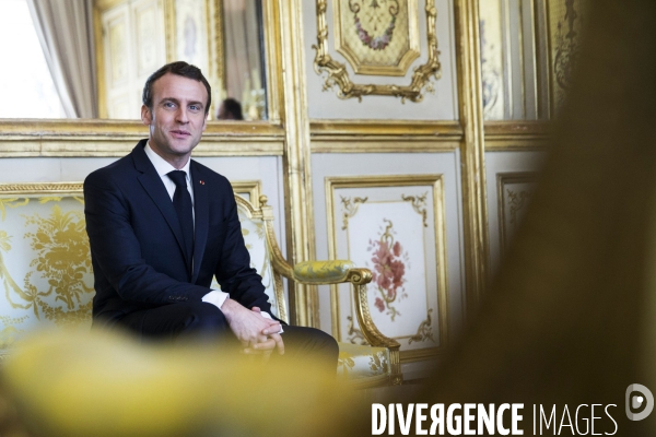 Les chefs des groupes politiques de l Assemblée Nationale reçus à l Elysée.