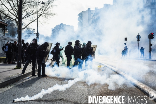 Gilets Jaunes - Acte XIII