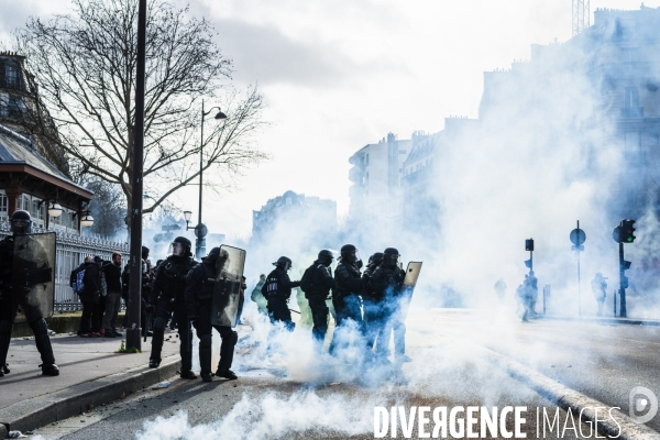 Gilets Jaunes - Acte XIII