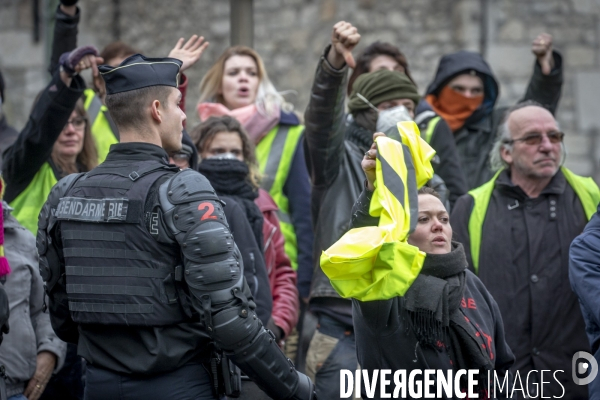 Emmanuel Macron : Grand Débat à Souillac , Lot