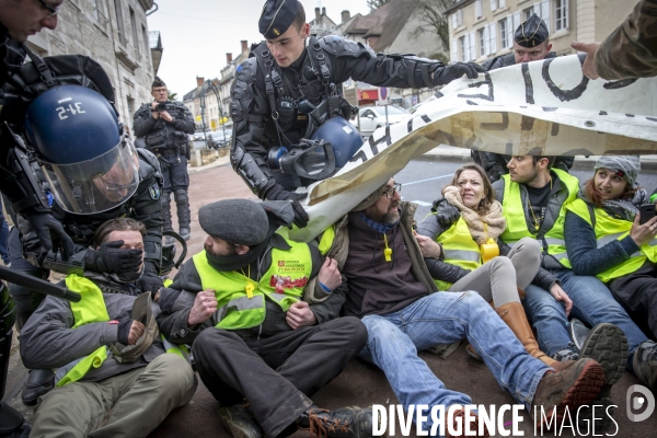 Emmanuel Macron : Grand Débat à Souillac , Lot