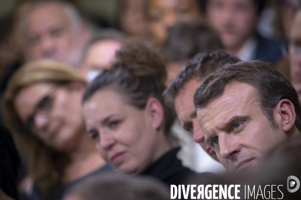 Emmanuel Macron : Grand débat à Evry-Courcouronnes