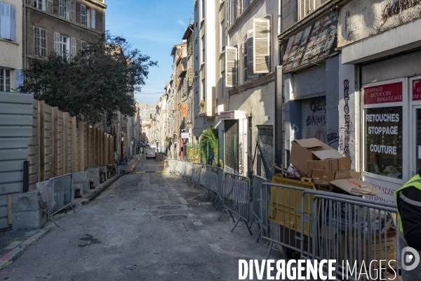 La rue d Aubagne à MArseille, 3 mois après le drame