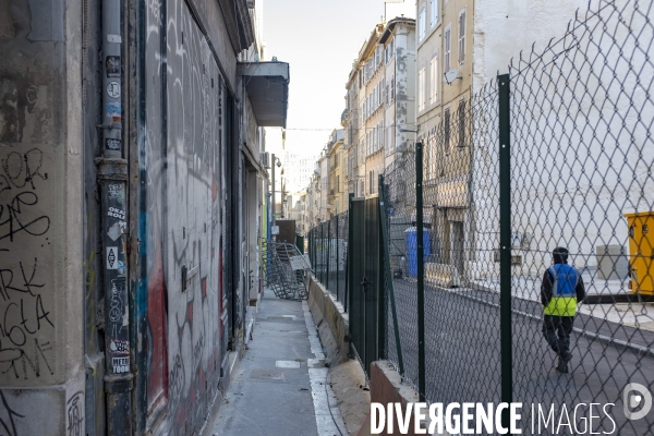 La rue d Aubagne à MArseille, 3 mois après le drame