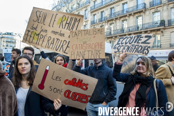 Manifestaion des lycéens ey des étudiants pour le climat