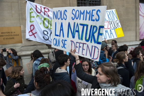 Manifestaion des lycéens ey des étudiants pour le climat