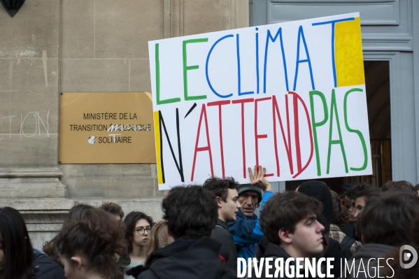 Manifestaion des lycéens ey des étudiants pour le climat