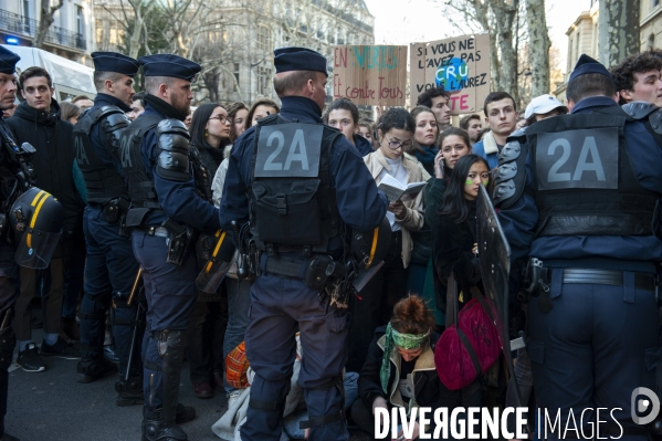 Manifestaion des lycéens ey des étudiants pour le climat