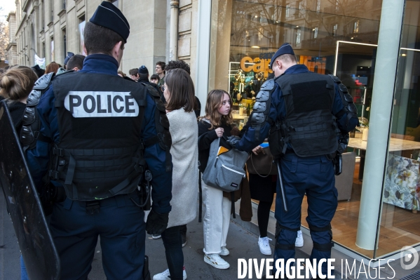 Manifestaion des lycéens ey des étudiants pour le climat