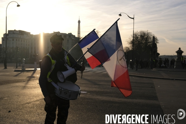Gilets Jaunes Paris Acte 14. French yellow vests (Gilets jaunes) Protest Paris. .