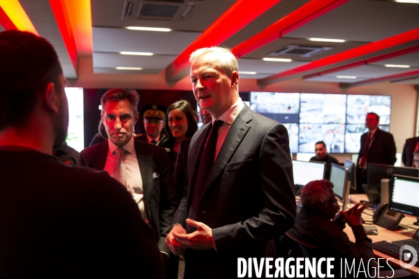 Bruno LE MAIRE inaugure le 8ème datacenter d  EQUINIX.