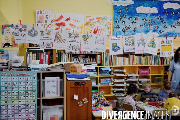 Déplacement de Jean Michel BLANQUER dans une école maternelle