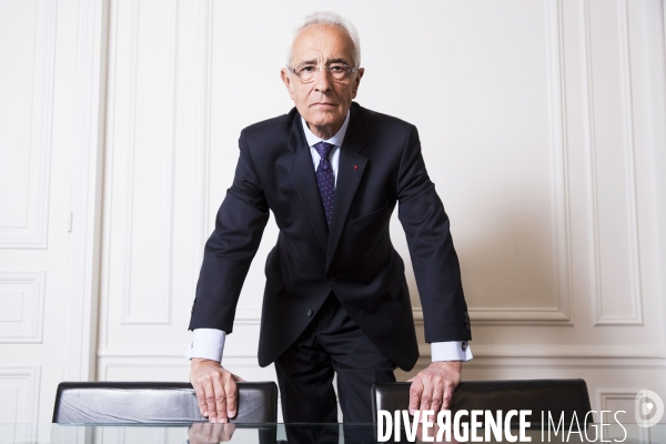 Maître Jean-Yves LE BORGNE, avocat au barreau de Paris, dans ses bureaux parisiens.