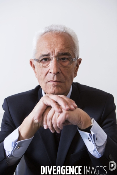 Maître Jean-Yves LE BORGNE, avocat au barreau de Paris, dans ses bureaux parisiens.