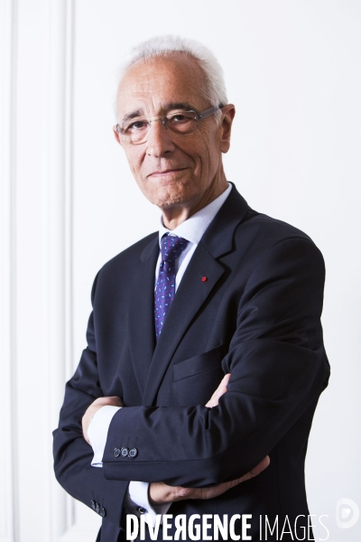 Maître Jean-Yves LE BORGNE, avocat au barreau de Paris, dans ses bureaux parisiens.