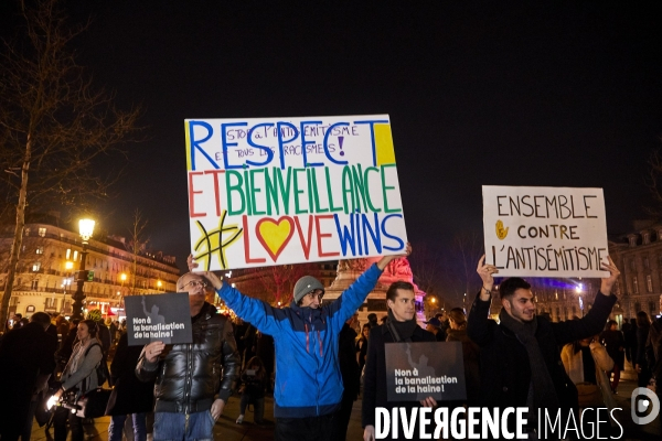 Manifestation contre l Antisemitisme à Paris