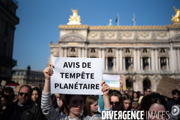 Les jeunes se mobilisent pour le climat