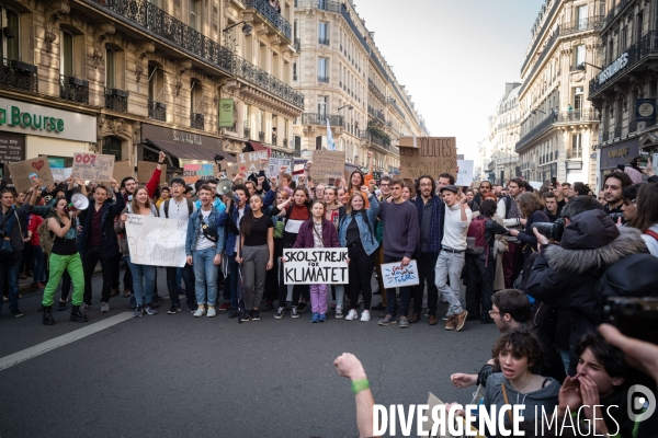 Les jeunes se mobilisent pour le climat