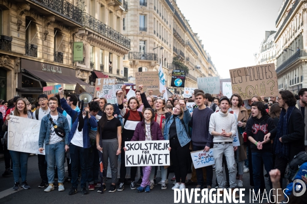 Les jeunes se mobilisent pour le climat