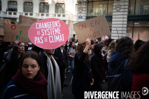 Les jeunes se mobilisent pour le climat