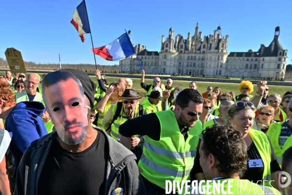 Les gilets jaunes au château de Chambord