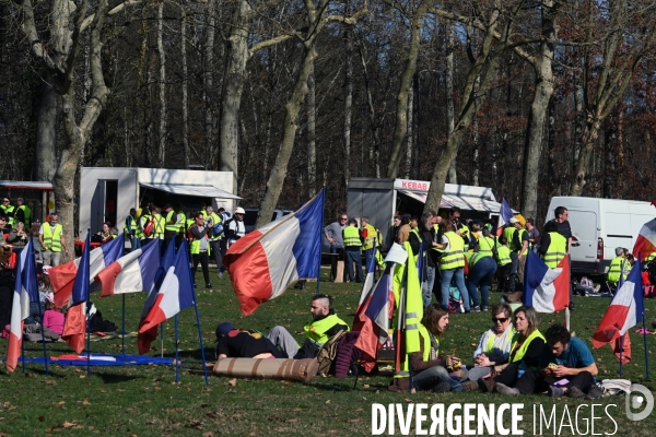 Les gilets jaunes au château de Chambord