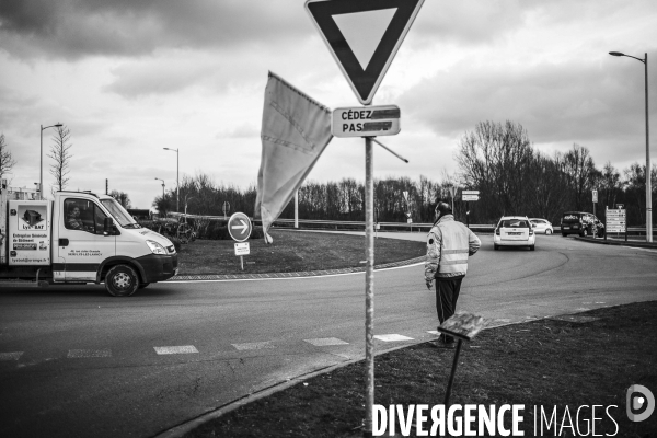 Dix jours sur les routes de France du grand débat et des ronds-points.