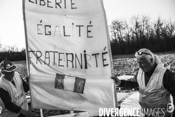 Dix jours sur les routes de France du grand débat et des ronds-points.