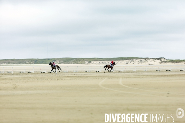 Courses hippiques sur plage à Plouescat