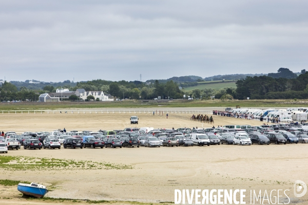 Courses hippiques sur plage à Plouescat