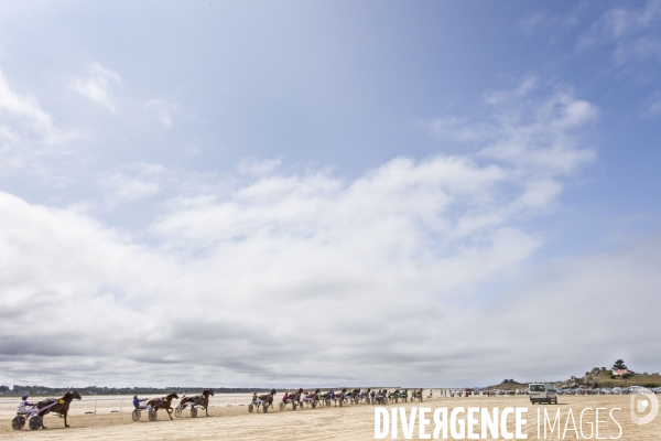 Courses hippiques sur plage à Plouescat