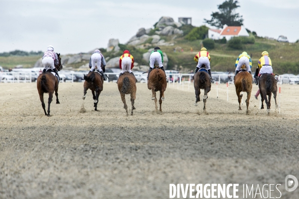 Courses hippiques sur plage à Plouescat