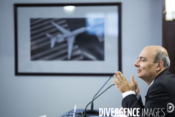 Conférence de presse d  Eric TRAPPIER, PDG de Dassault Aviation.