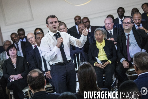 Emmanuel Macron reçoit les maires d Outre-mer