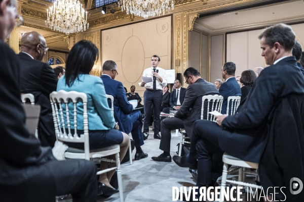 Emmanuel Macron reçoit les maires d Outre-mer