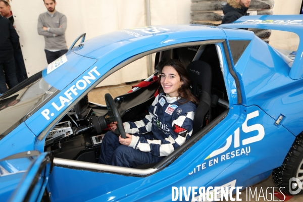 Perrine Laffont Championne du Monde de ski de bosses avec son partenaire Hyundai. Trophée Andros 2018-2019.