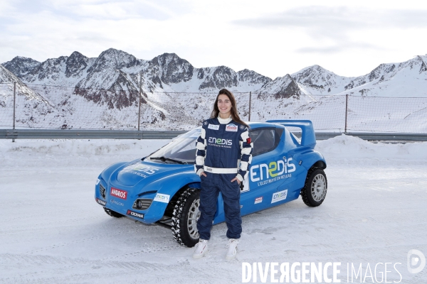 Perrine Laffont Championne du Monde de ski de bosses avec son partenaire Hyundai. Trophée Andros 2018-2019.