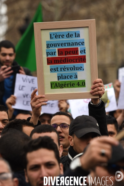 Manifestation contre la candidature du Président Boutéflika