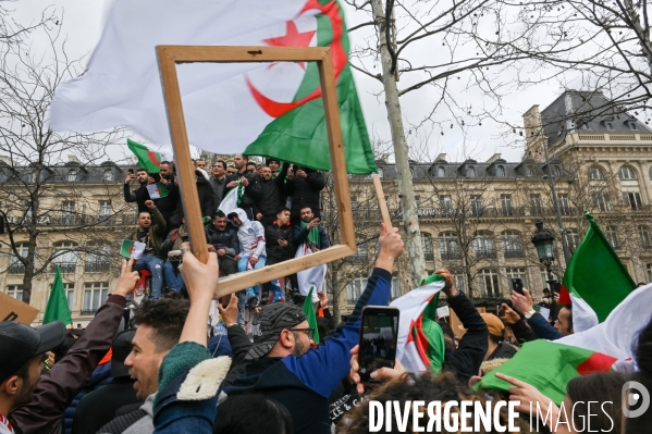 Manifestation contre la candidature du Président Boutéflika
