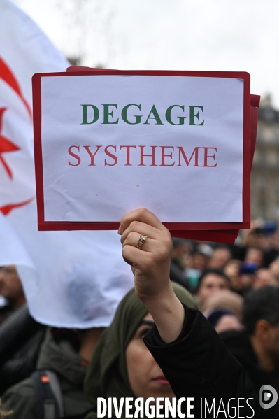 Manifestation contre la candidature du Président Boutéflika