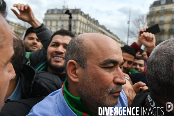 Manifestation contre la candidature du Président Boutéflika