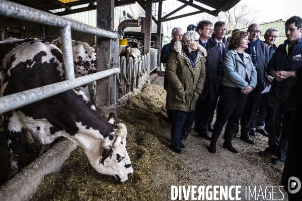 Déplacement de Nathalie Loiseau dans la Manche.