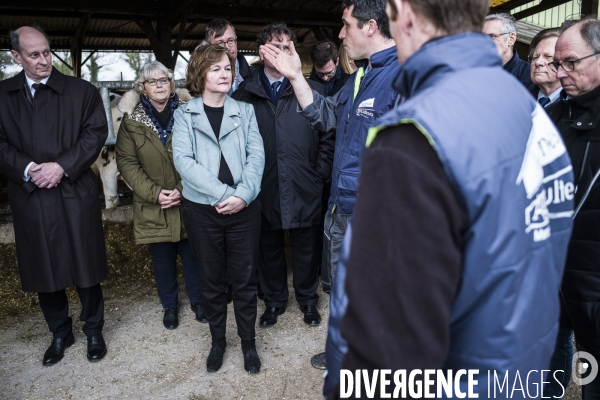Déplacement de Nathalie Loiseau dans la Manche.