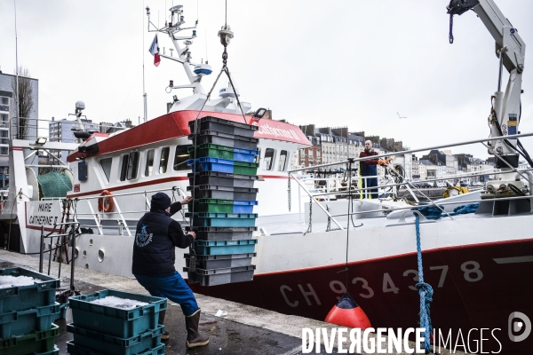 Déplacement de Nathalie Loiseau dans la Manche.