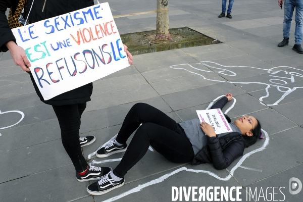 8 mars, 15h 40, journée des droits des femmes